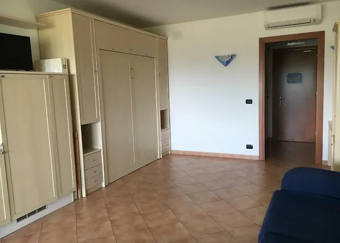 Stellamarina Apartment *