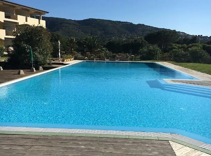 Stellamarina Apartman *